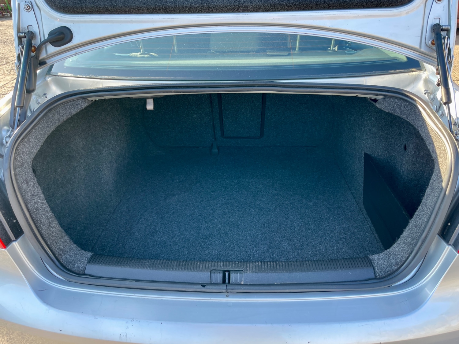 Used Volkswagen Jetta 2008 for sale - 76376788: Photo 12