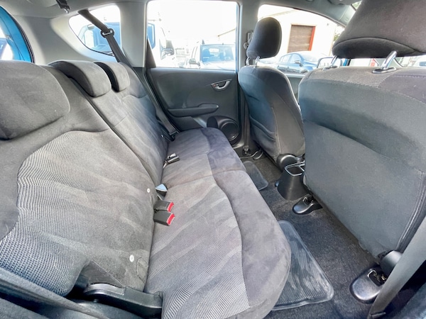 Used Honda Jazz 2010 for sale - 76194555: Photo 4