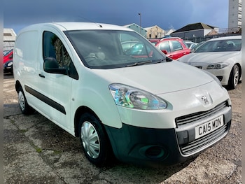 Used Peugeot Partner 2015 for sale - 75938911: Photo