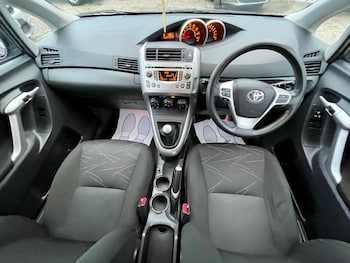 Used Toyota Verso 2012 for sale - 76508581: Photo