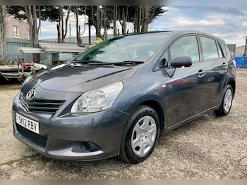Used Toyota Verso 2012 for sale - 76508581: Photo