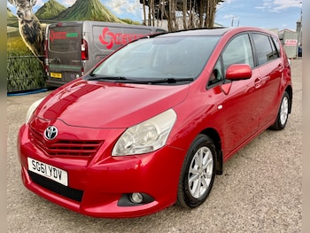 Used Toyota Verso 2011 for sale - 75567203: Photo