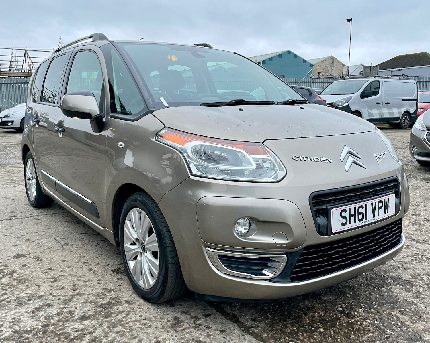 Used Citroen C3 Picasso 2011 for sale - 77274586: Photo 1