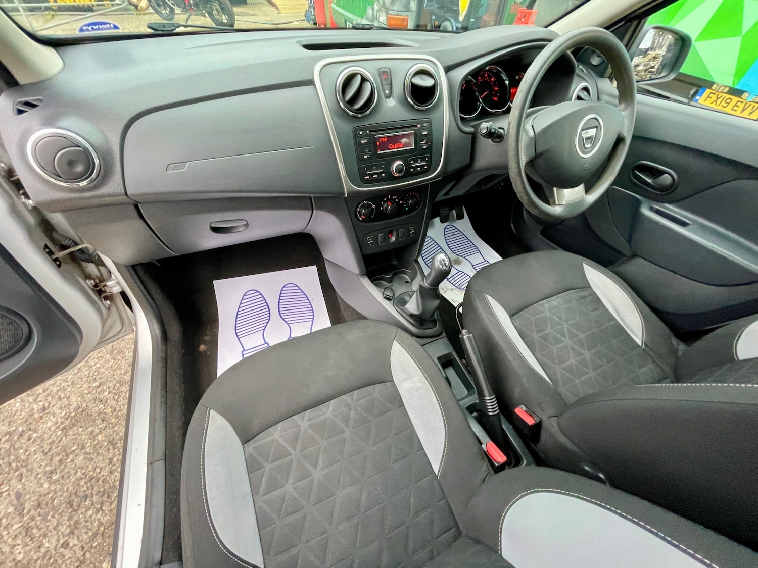 Used Dacia Sandero Stepway 2015 for sale - 76450385: Photo 18