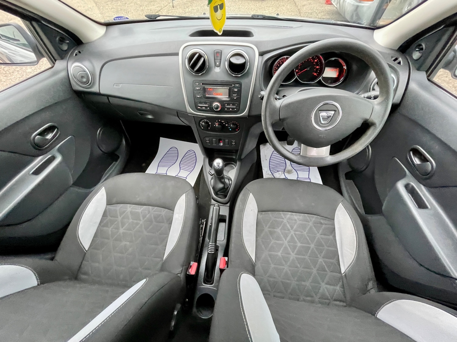 Used Dacia Sandero Stepway 2015 for sale - 76450385: Photo 6