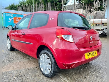 Used Renault Clio 2011 for sale - 77223073: Photo