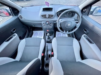 Used Renault Clio 2011 for sale - 77223073: Photo