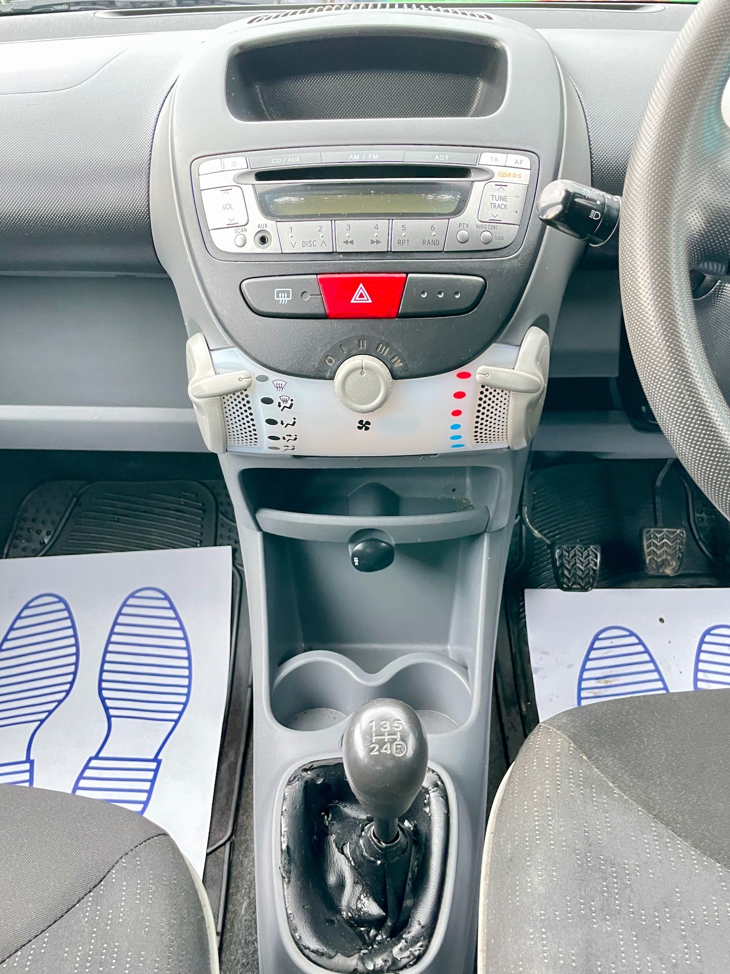 Used Peugeot 107 2011 for sale - 76884673: Photo 16