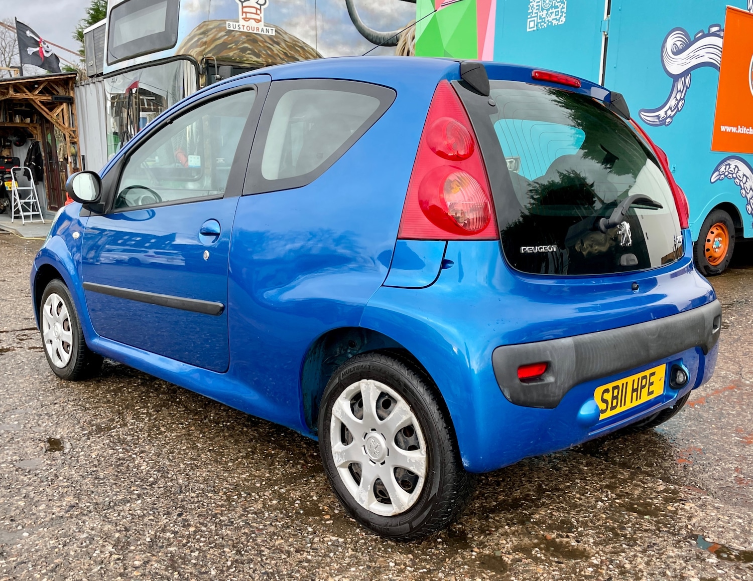 Used Peugeot 107 2011 for sale - 76884673: Photo 2