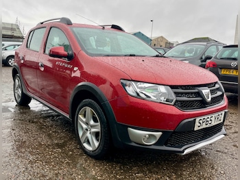 Used Dacia Sandero Stepway 2015 for sale - 77845468: Photo