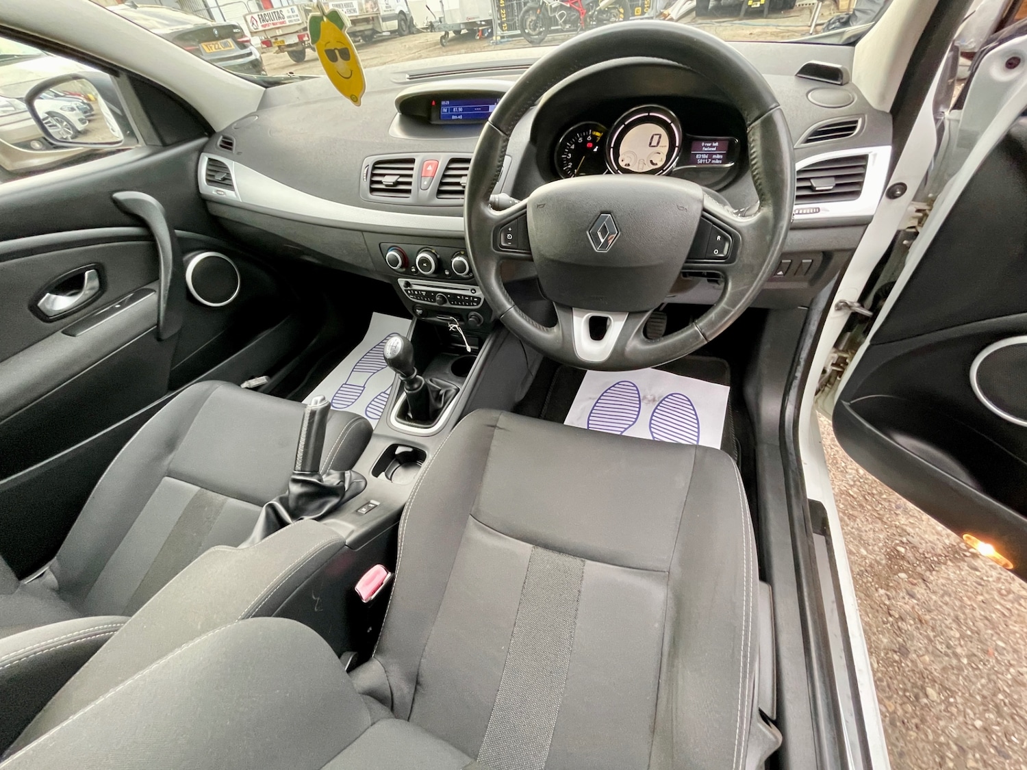 Used Renault Megane 2009 for sale - 76407684: Photo 11