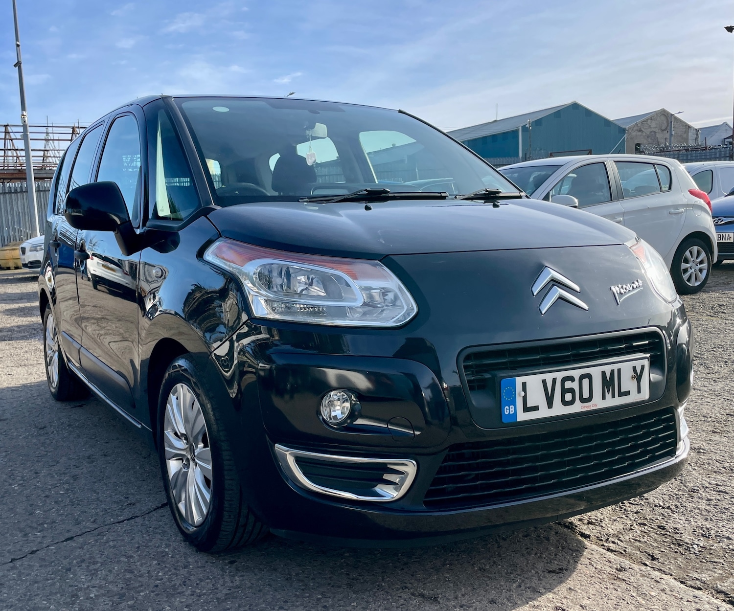 Used Citroen C3 Picasso 2010 for sale - 77584748: Photo 9