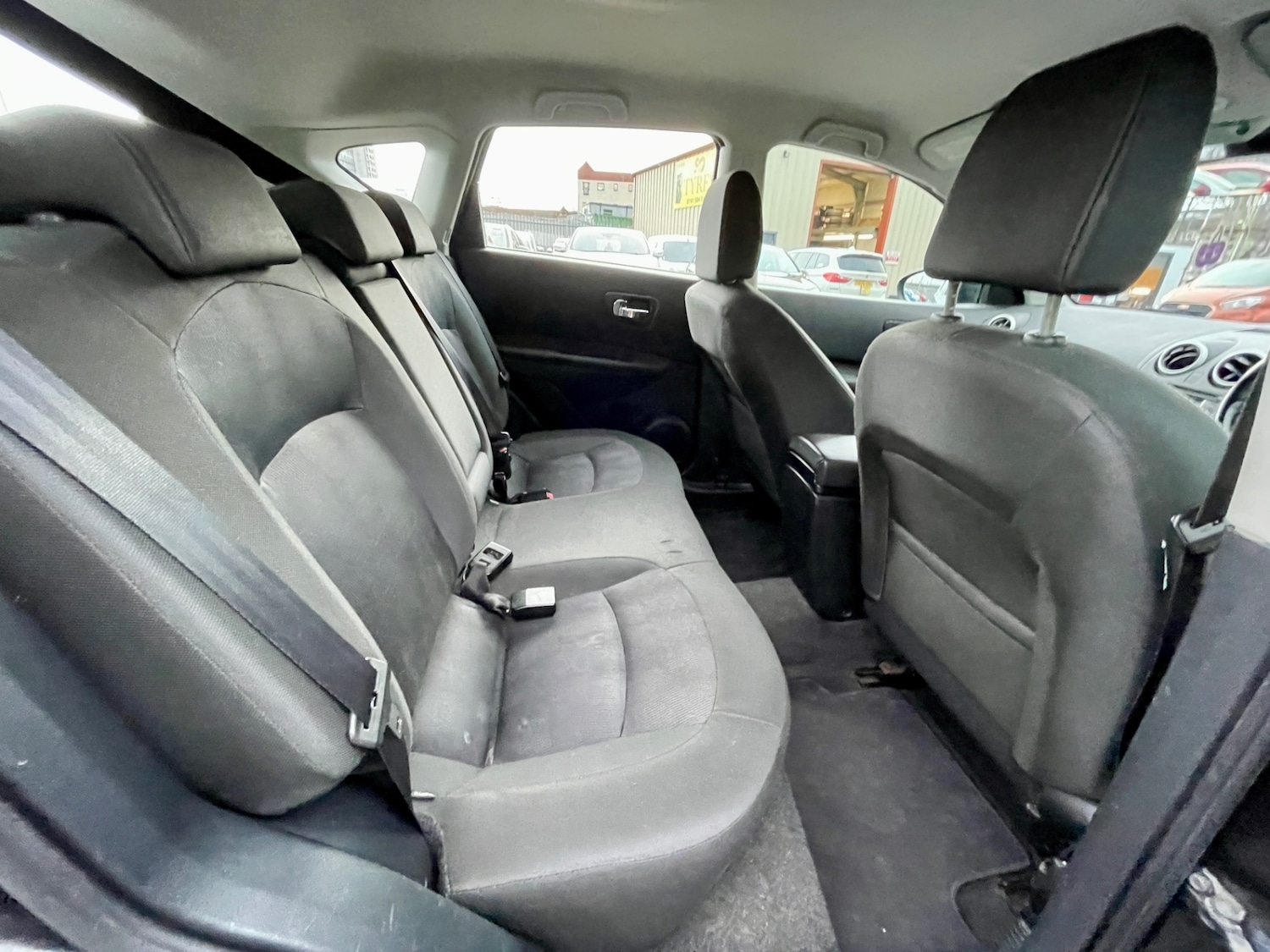 Used Nissan Qashqai 2011 for sale - 76982946: Photo 11