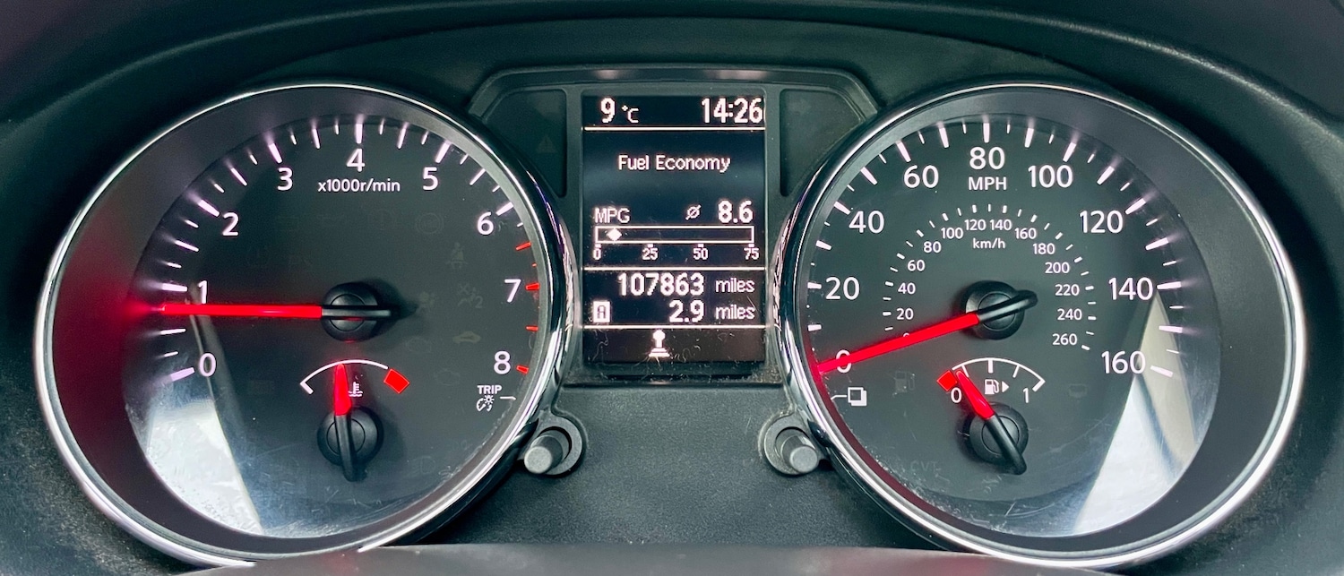 Used Nissan Qashqai 2011 for sale - 76982946: Photo 19