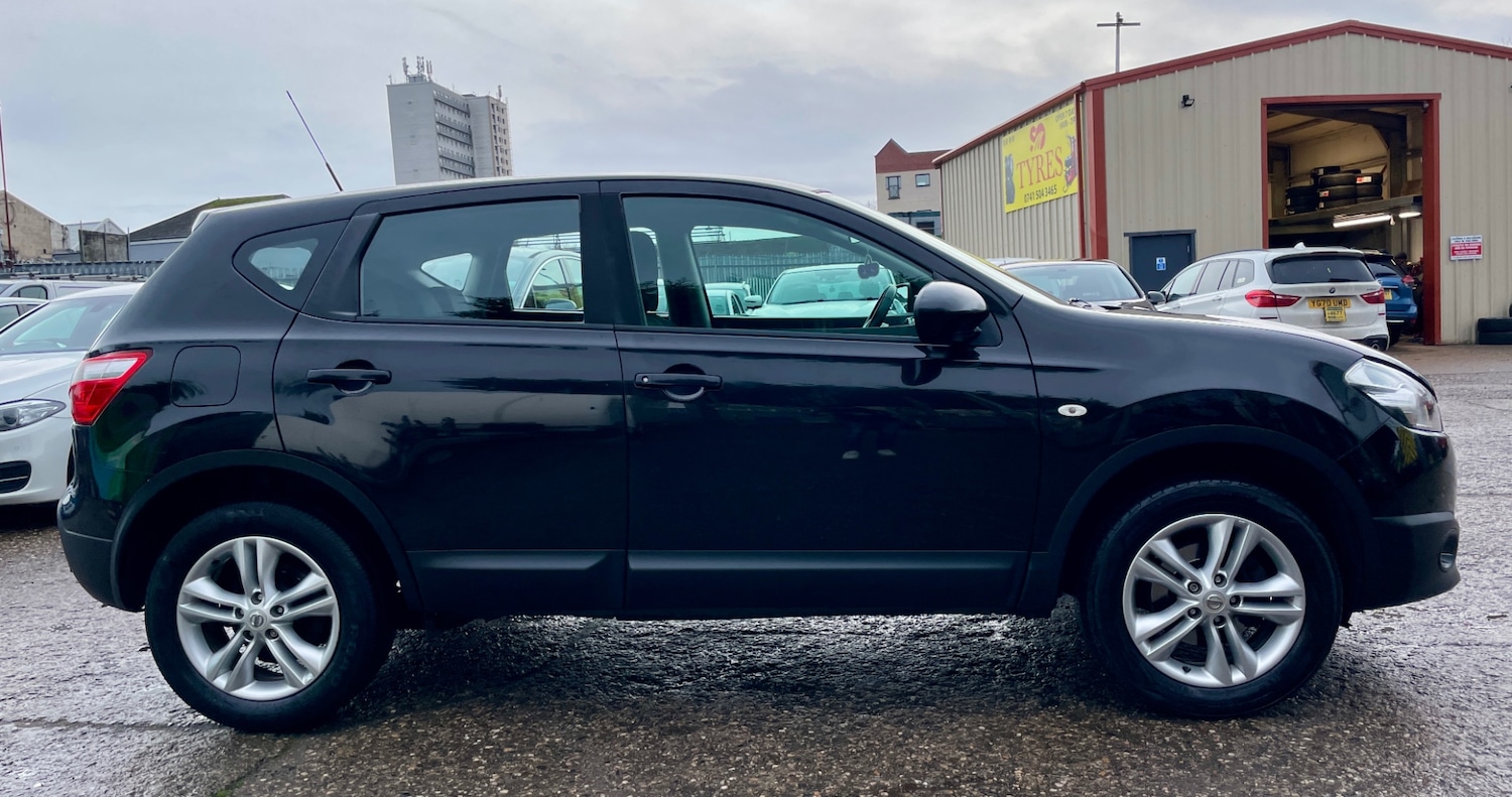 Used Nissan Qashqai 2011 for sale - 76982946: Photo 9