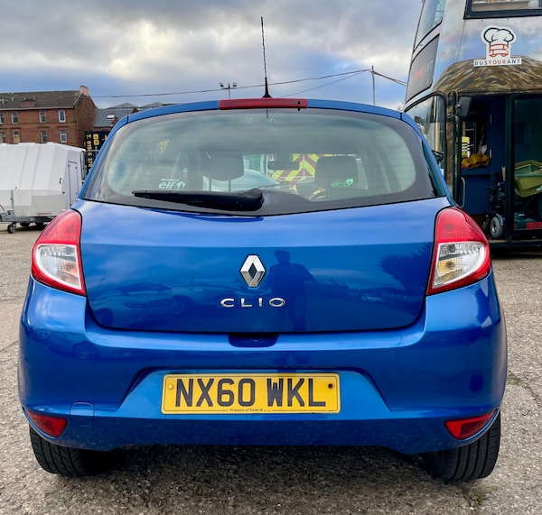 Used Renault Clio 2010 for sale - 76234504: Photo 14