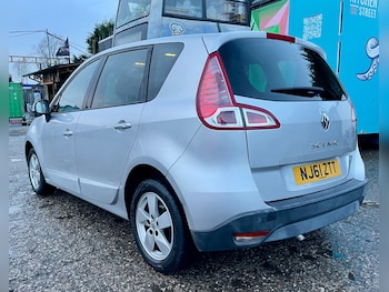 Used Renault Scenic 2011 for sale - 78617640: Photo