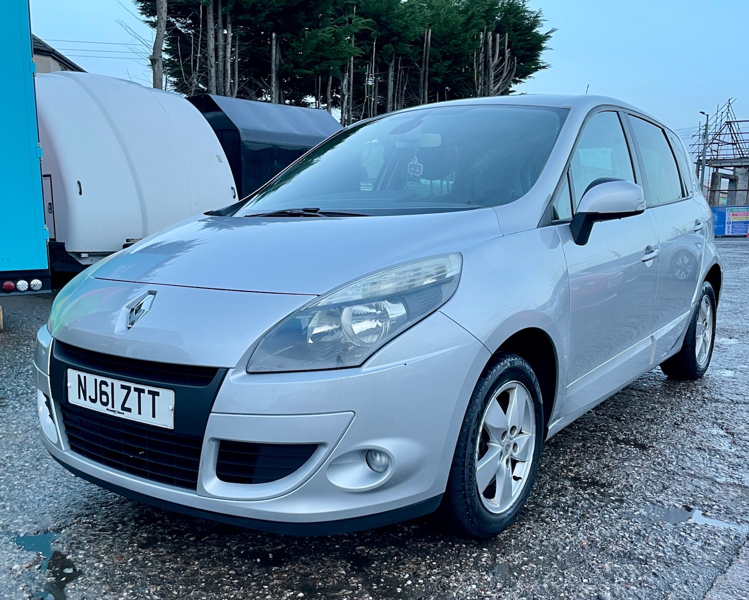 Used Renault Scenic 2011 for sale - 76897287: Photo 5