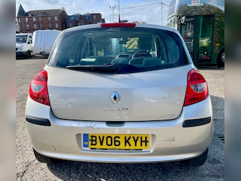 Used Renault Clio 2006 for sale - 75999741: Photo