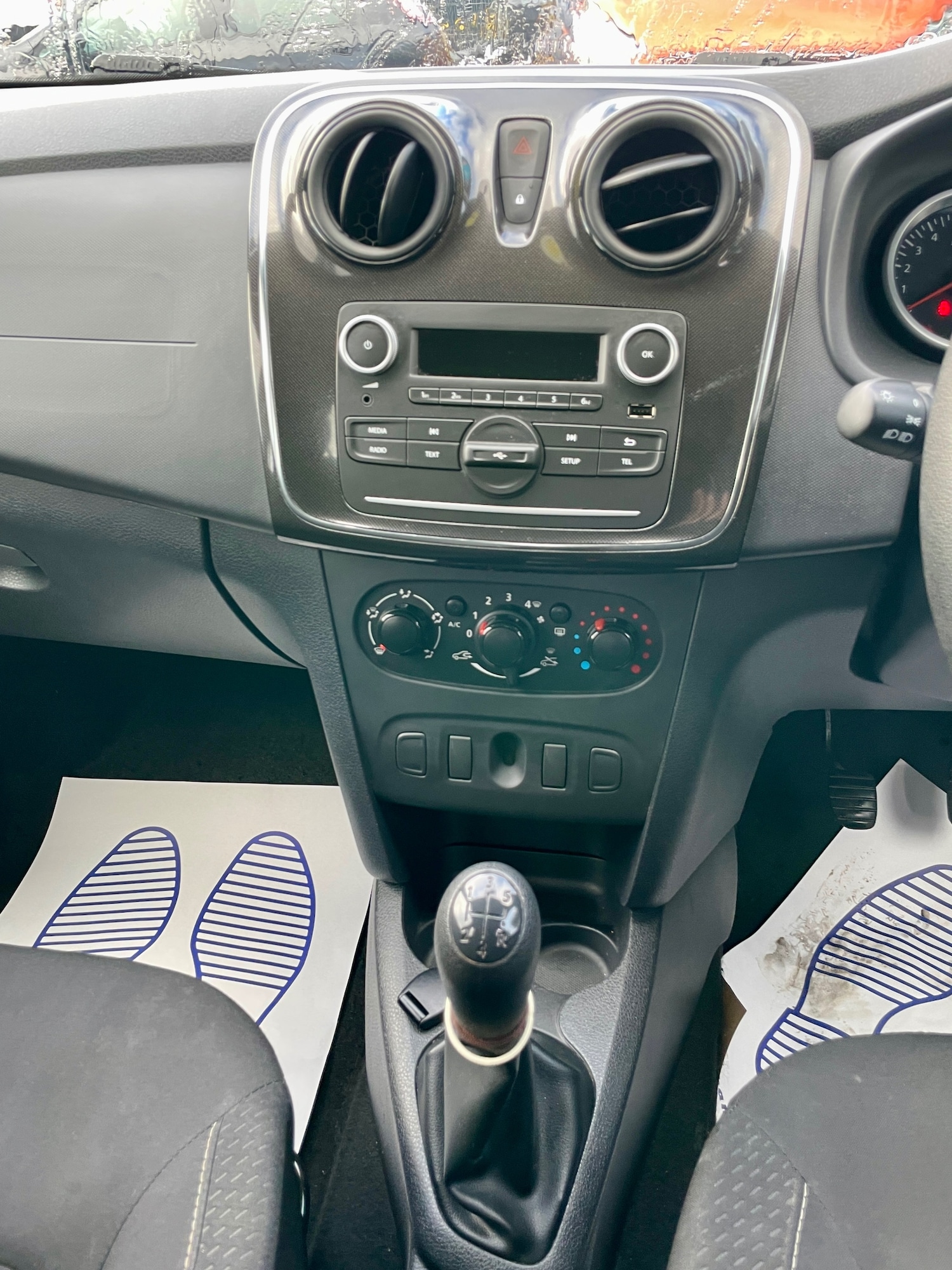 Used Dacia Sandero 2017 for sale - 77172704: Photo 14