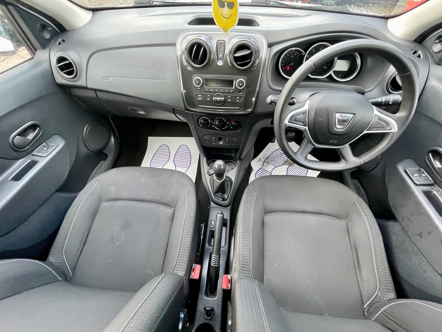 Used Dacia Sandero 2017 for sale - 77172704: Photo 3