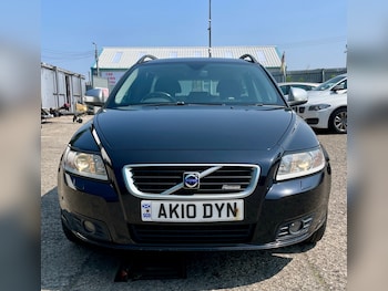 Used Volvo V50 2010 for sale - 79311744: Photo