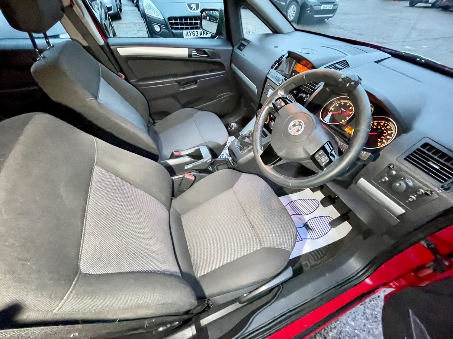 Used Vauxhall Zafira 2013 for sale - 76766509: Photo 17