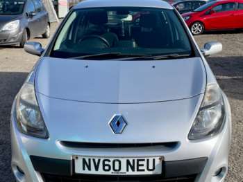 Used Renault Clio 2010 for sale - 74804863: Photo
