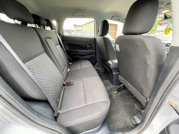 Used Mitsubishi ASX 2010 for sale - 76104902: Photo 8