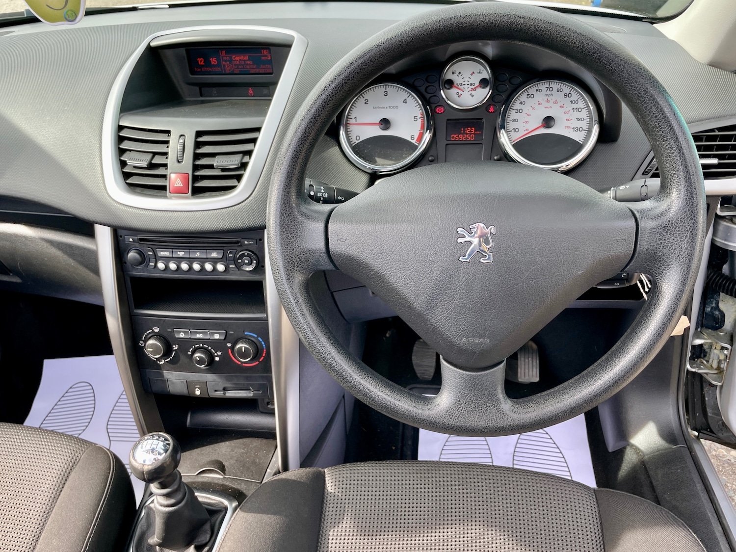 Used Peugeot 207 2012 for sale - 78152781: Photo 15