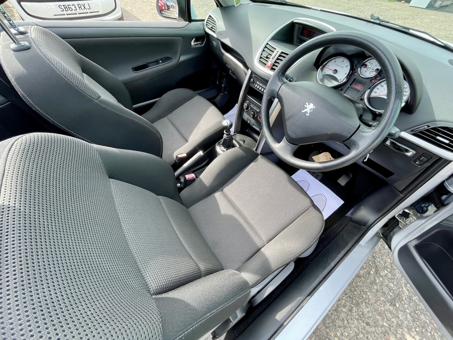 Used Peugeot 207 2012 for sale - 78152781: Photo 16