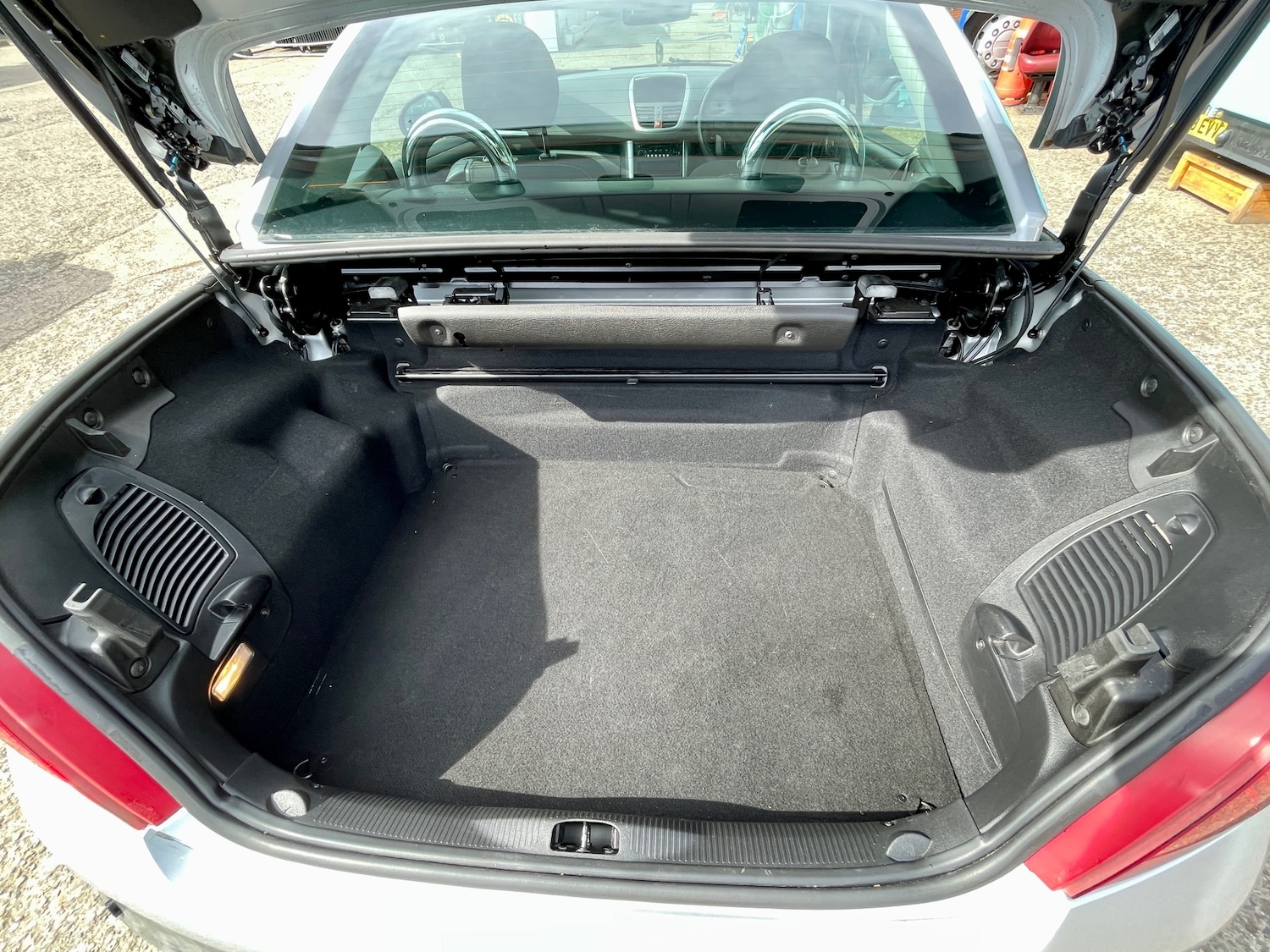 Used Peugeot 207 2012 for sale - 78152781: Photo 18