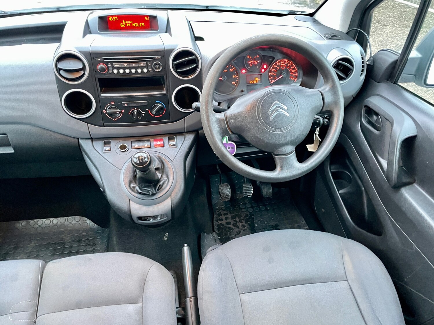 Used Citroen Berlingo 2014 for sale - 77505980: Photo 15