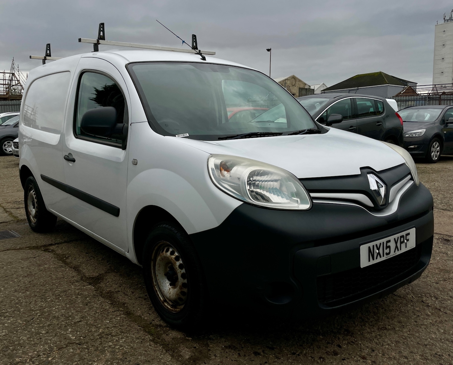 Used Renault Kangoo 2015 for sale - 76656390: Photo 1