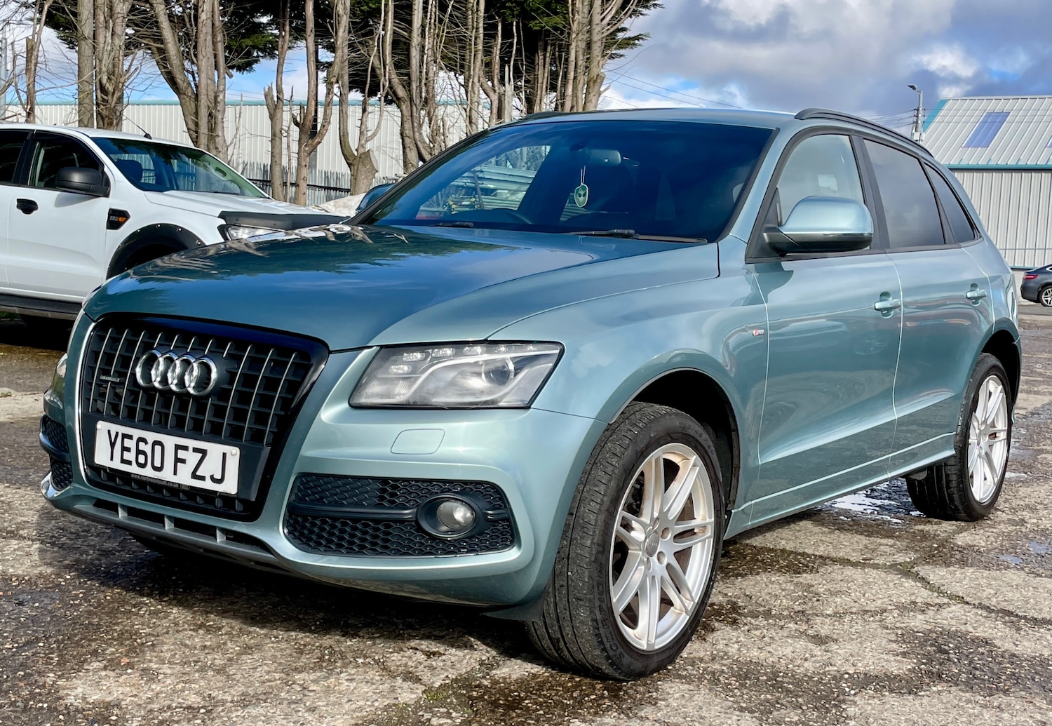 Used Audi Q5 2010 for sale - 78125352: Photo 4