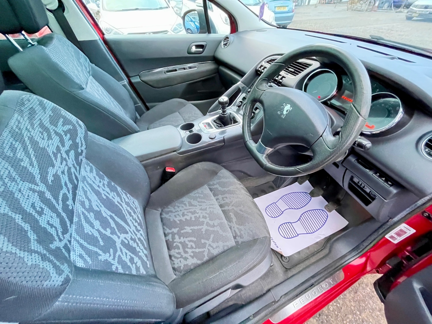 Used Peugeot 3008 2011 for sale - 77087980: Photo 15