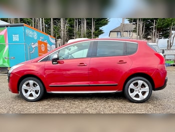 Used Peugeot 3008 2011 for sale - 77087980: Photo