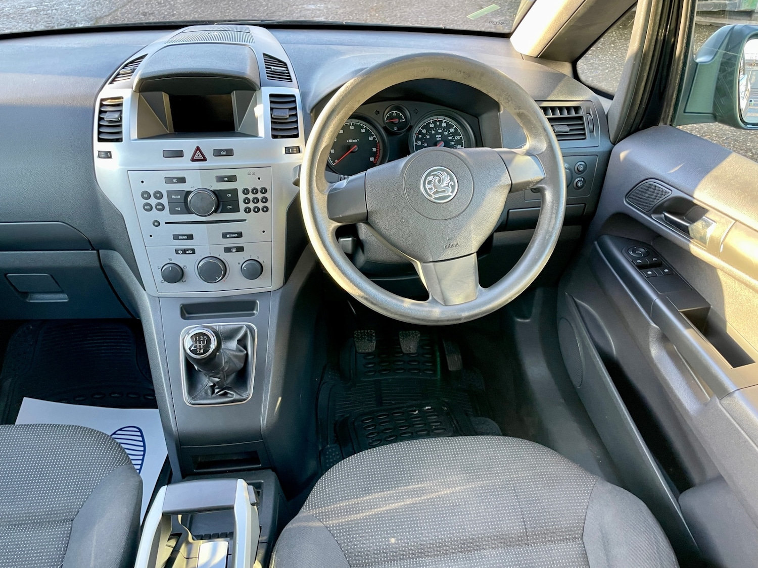 Used Vauxhall Zafira 2010 for sale - 77014604: Photo 13