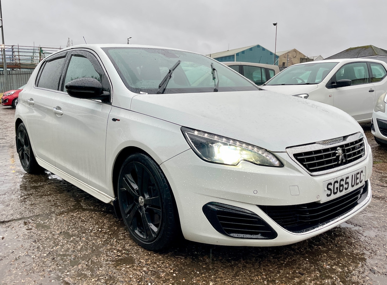 Used Peugeot 308 2015 for sale - 77632596: Photo 1