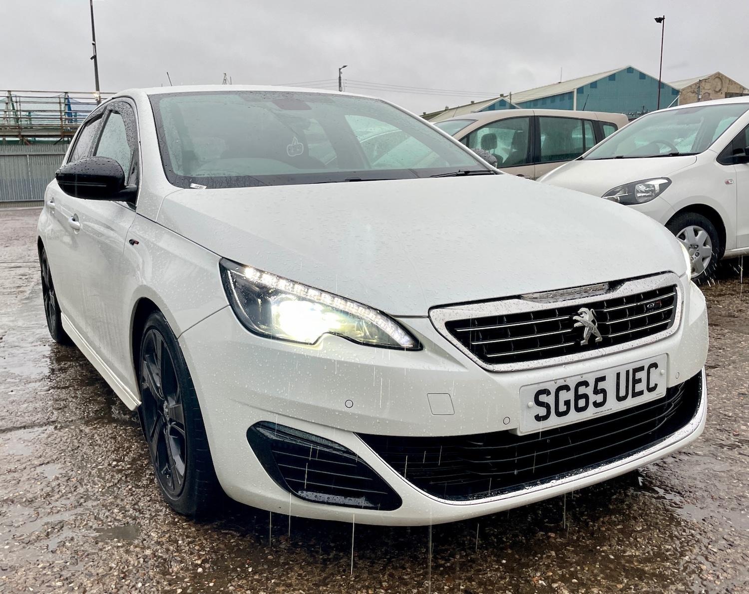 Used Peugeot 308 2015 for sale - 77632596: Photo 12