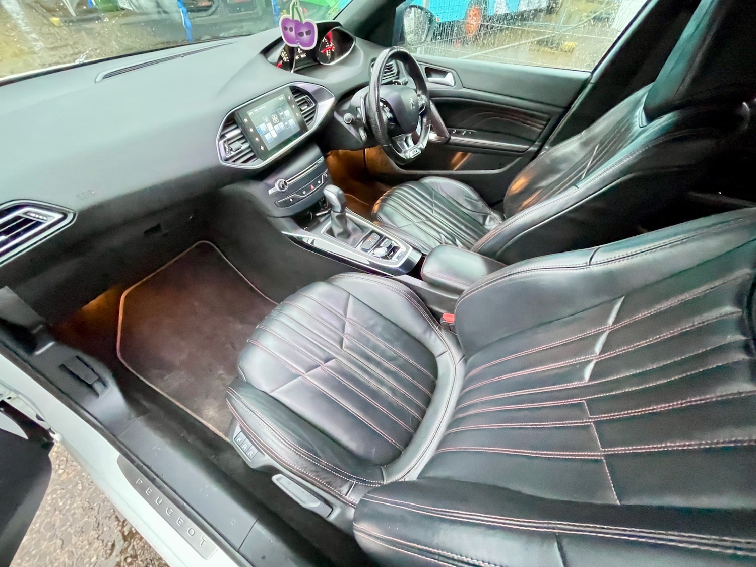 Used Peugeot 308 2015 for sale - 77632596: Photo 18