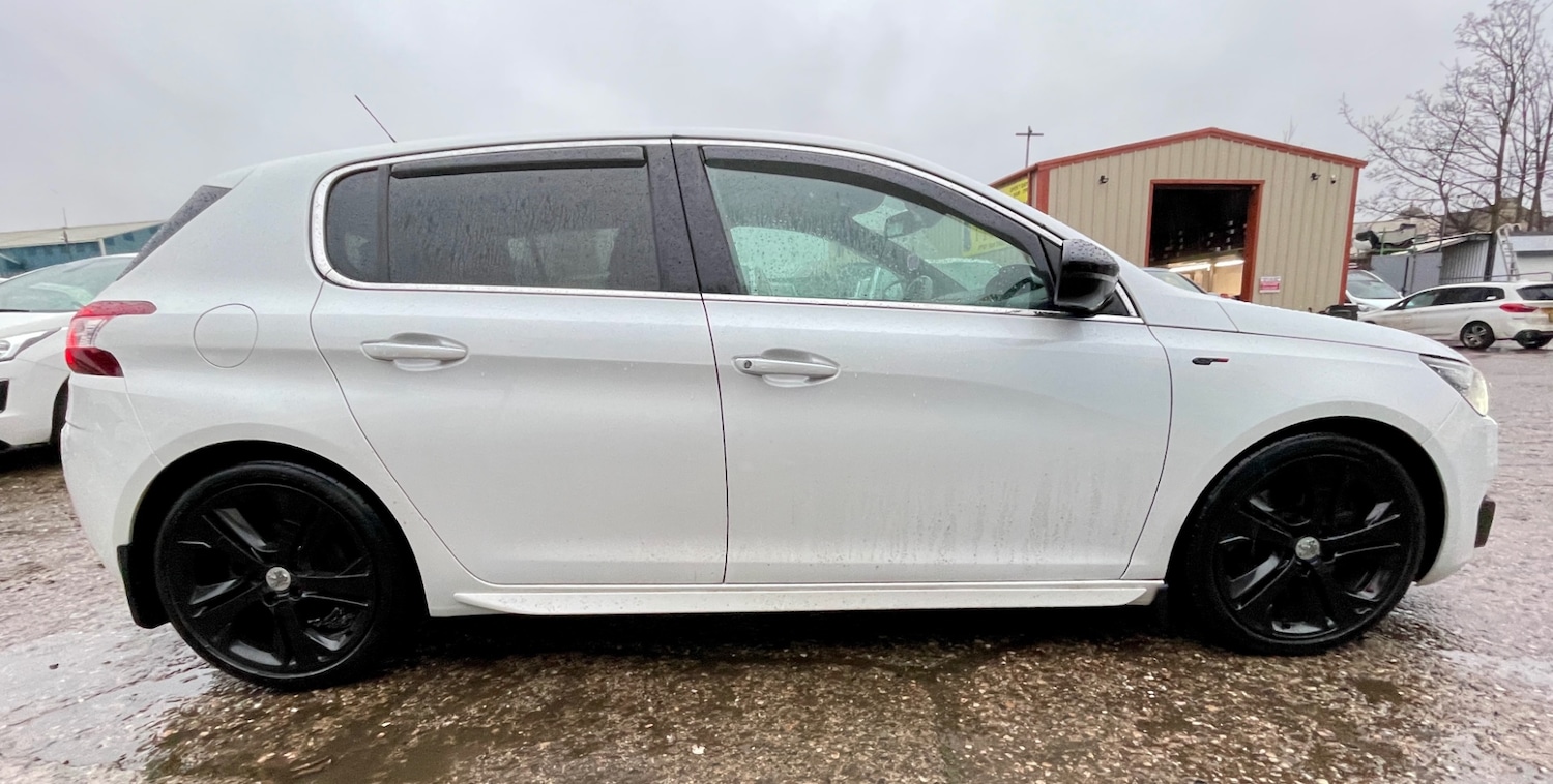 Used Peugeot 308 2015 for sale - 77632596: Photo 5