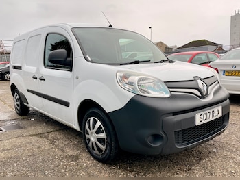 Used Renault Kangoo 2017 for sale - 76908154: Photo