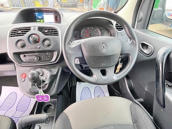 Used Renault Kangoo 2017 for sale - 76908154: Photo