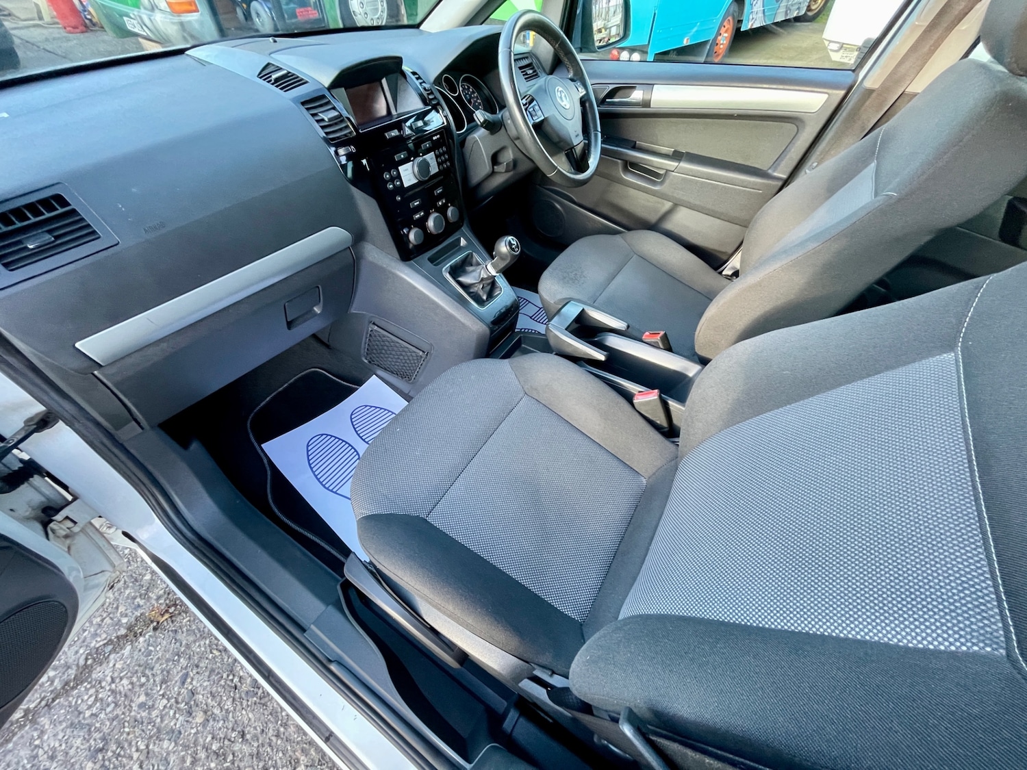 Used Vauxhall Zafira 2013 for sale - 76589929: Photo 16