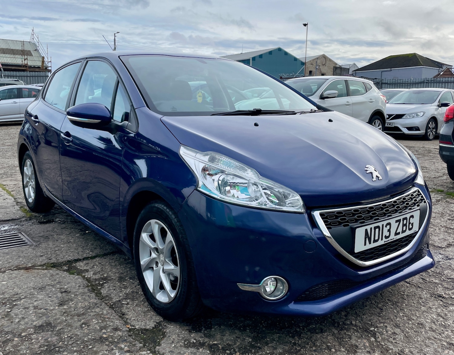 Used Peugeot 208 2013 for sale - 76470828: Photo 1
