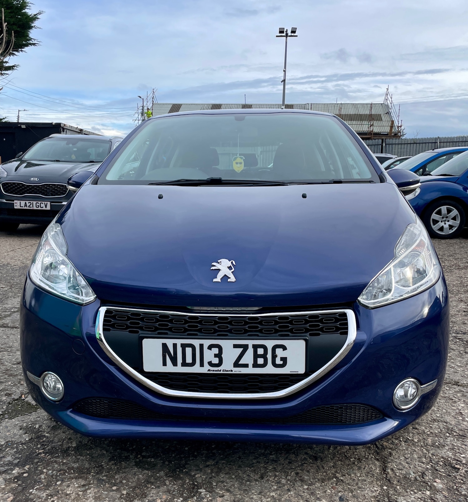 Used Peugeot 208 2013 for sale - 76470828: Photo 15