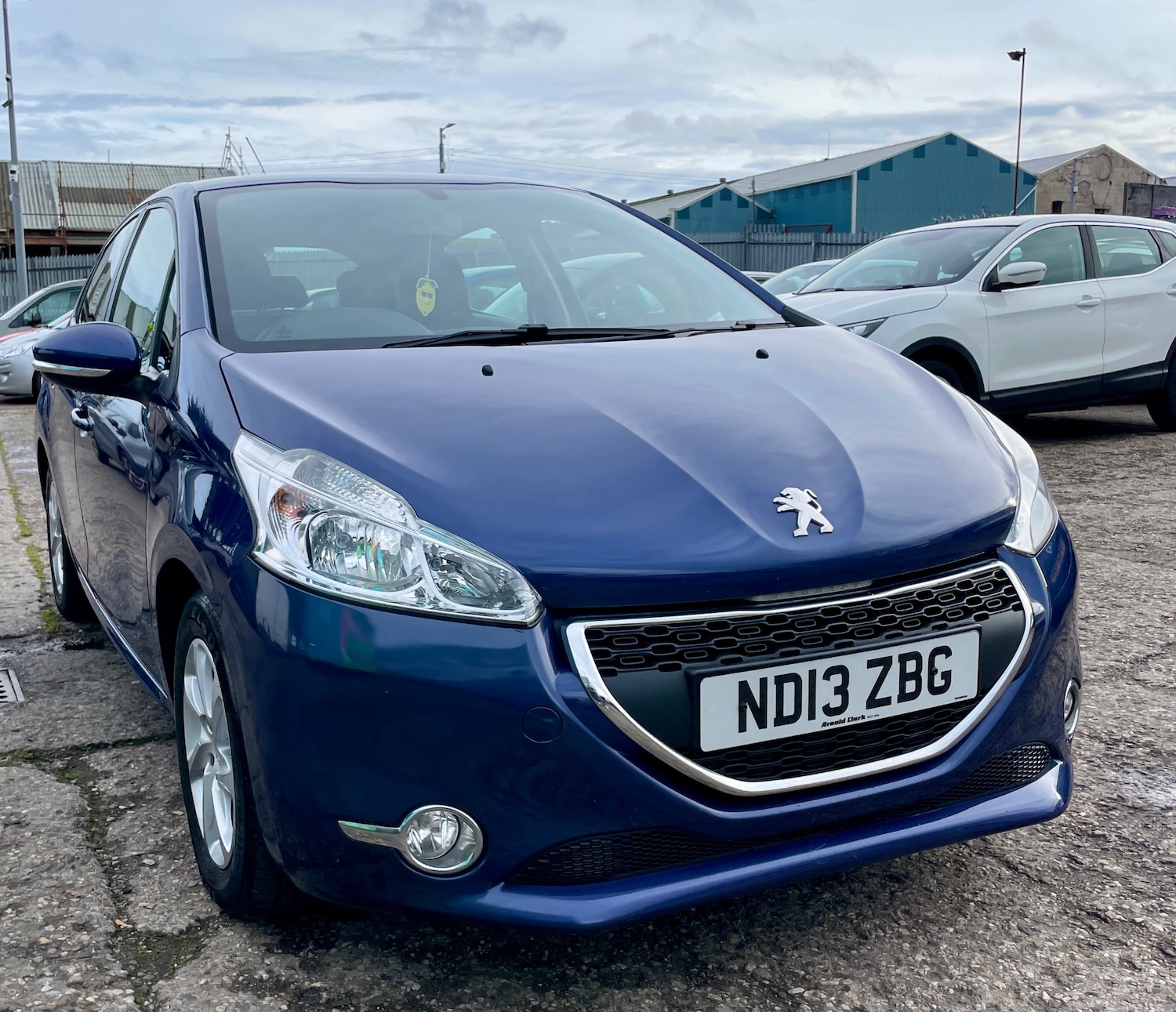Used Peugeot 208 2013 for sale - 76470828: Photo 17
