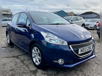Used Peugeot 208 2013 for sale - 76470828: Photo