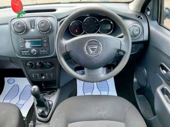 Used Dacia Sandero 2015 for sale - 75178508: Photo